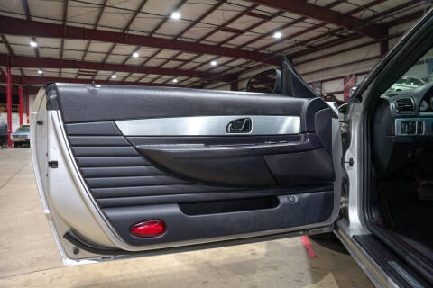 2004 Ford Thunderbird Deluxe