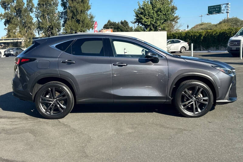 2022 Lexus NX 450h+