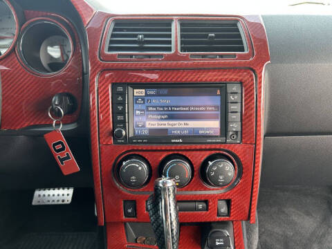 2008 Dodge Challenger SRT8