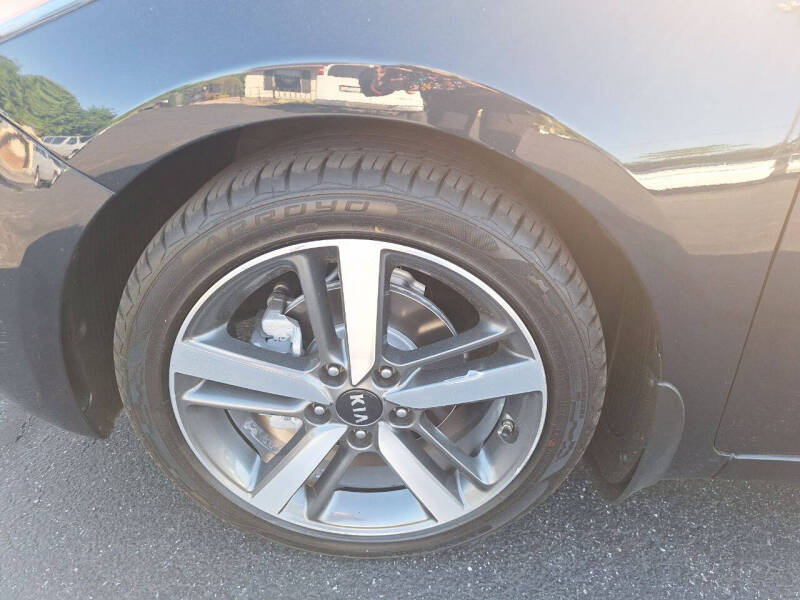 2017 Kia Forte5 EX