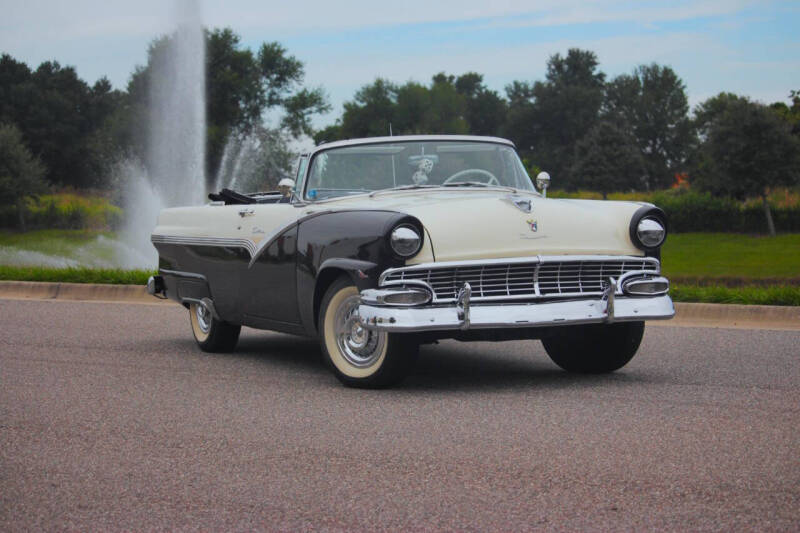 1956 Ford Fairlane