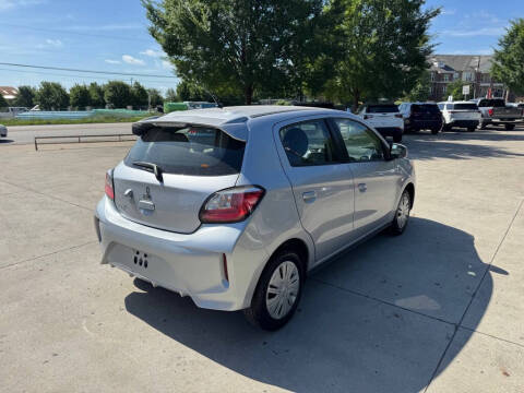 2024 Mitsubishi Mirage ES