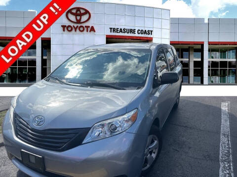 2017 Toyota Sienna L 7-Passenger