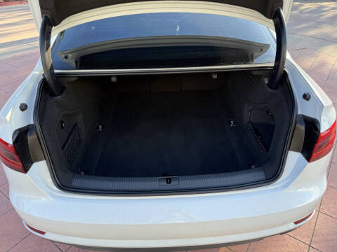 2017 Audi A4 2.0T ultra Premium