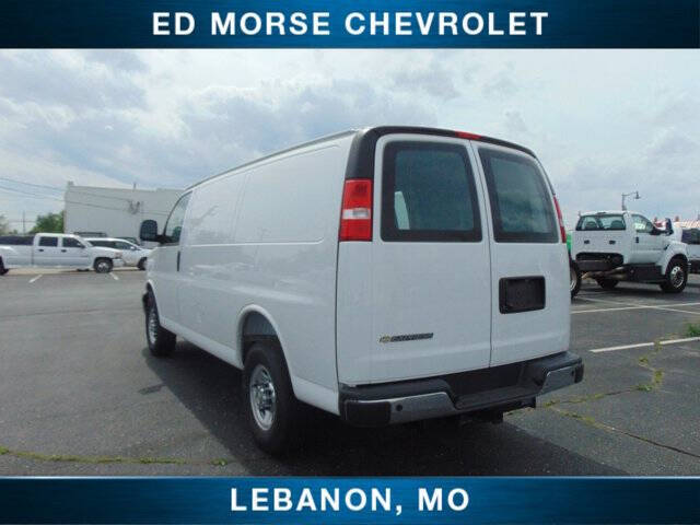 2025 Chevrolet Express 3500