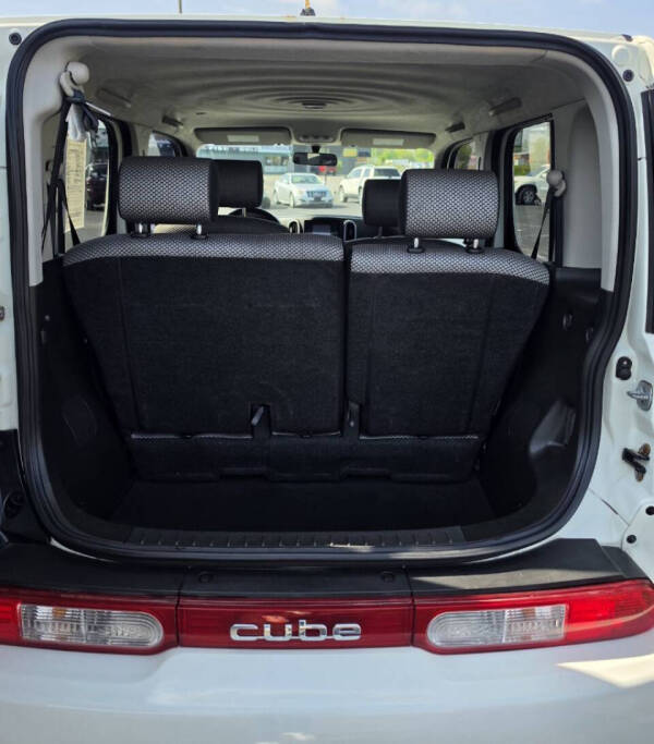 2010 Nissan cube