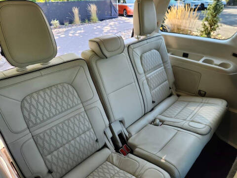 2021 Lincoln Navigator Black Label