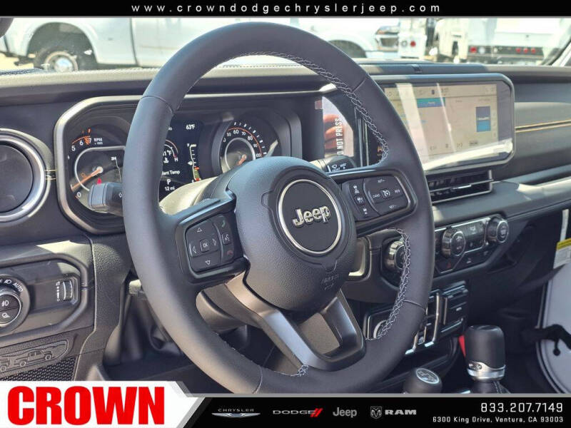 2026 Jeep Gladiator Sahara