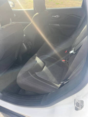 2020 Jeep Cherokee Latitude