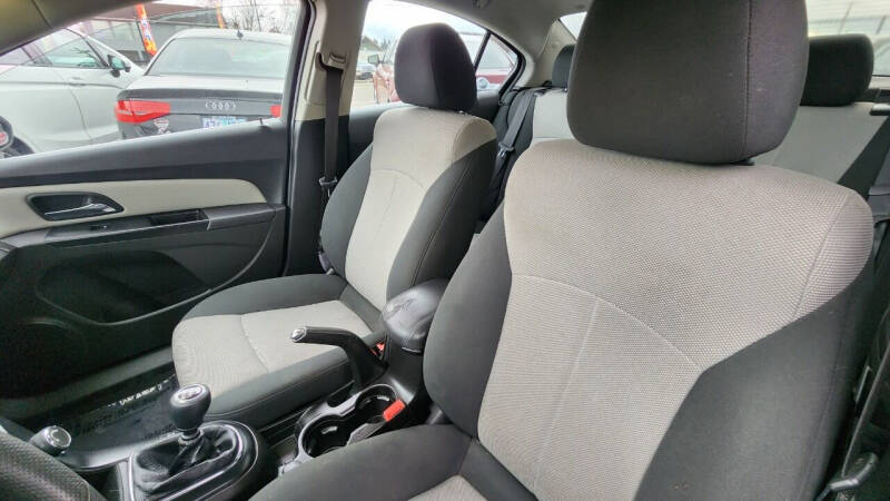 2011 Chevrolet Cruze LS