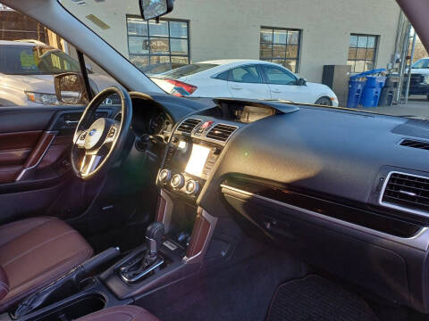 2017 Subaru Forester 2.5i Touring