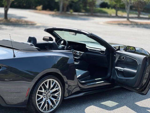 2024 Ford Mustang EcoBoost Premium