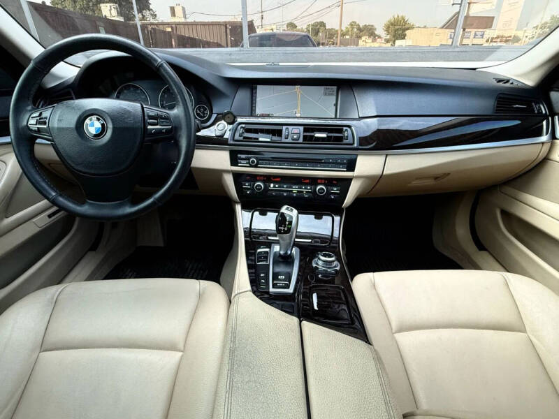 2012 BMW 5 Series 535i xDrive