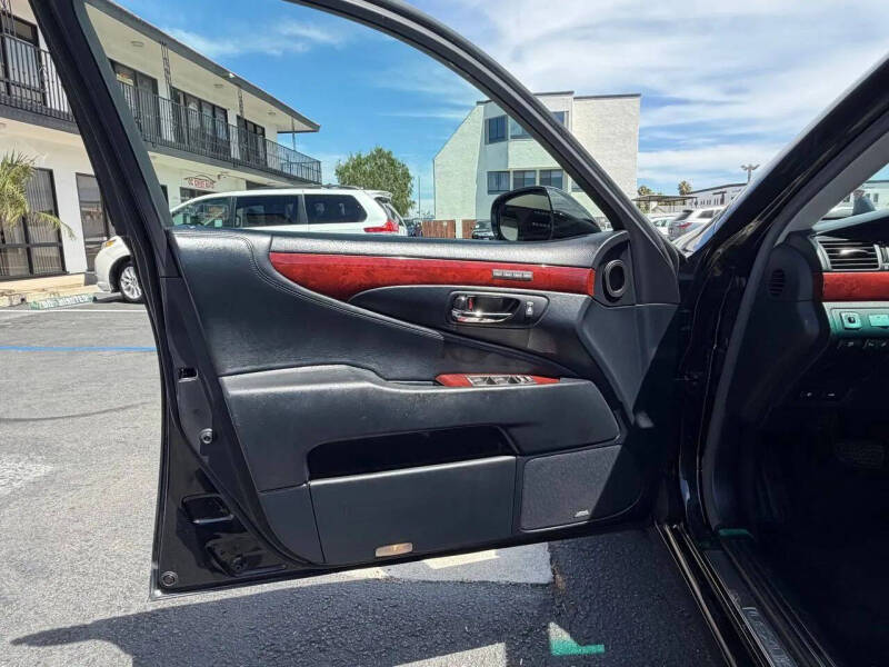 2008 Lexus LS 460