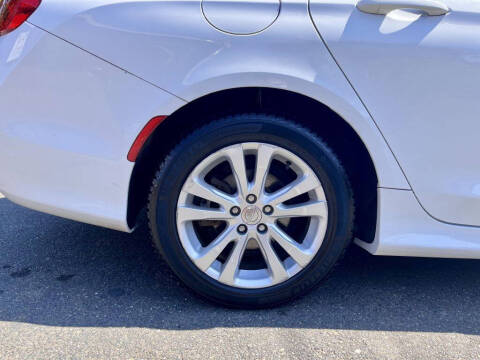 2016 Chrysler 200 Limited