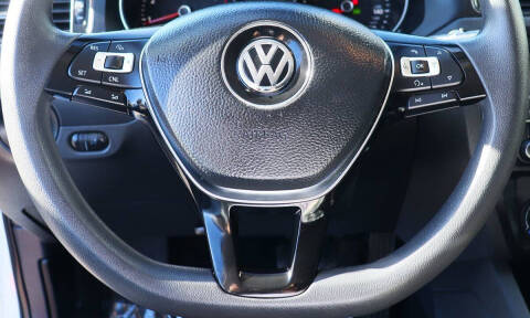 2015 Volkswagen Jetta