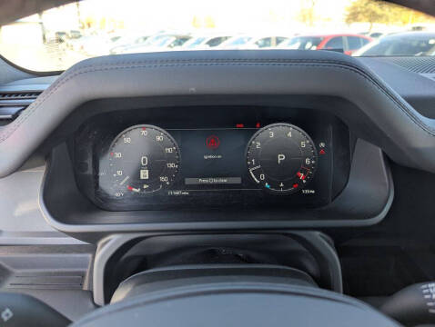 2024 Land Rover Defender 90 P400 X-Dynamic SE