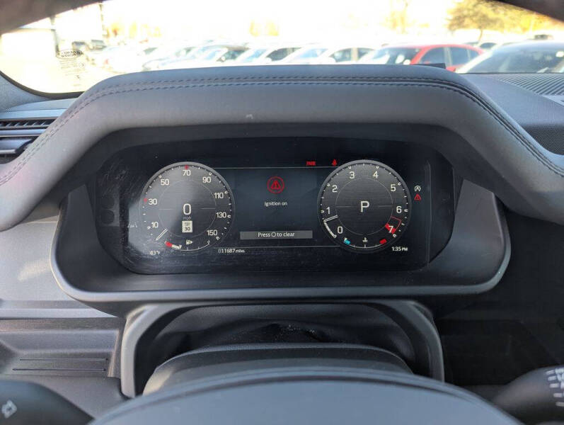 2024 Land Rover Defender 90 P400 X-Dynamic SE