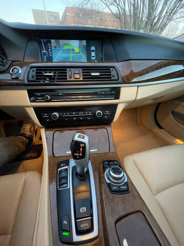 2012 BMW 5 Series 535i