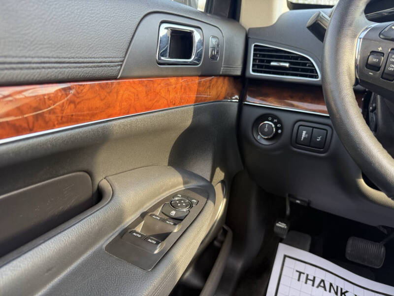 2016 Lincoln MKT EcoBoost