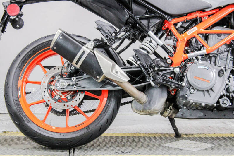 2021 KTM 390 Duke