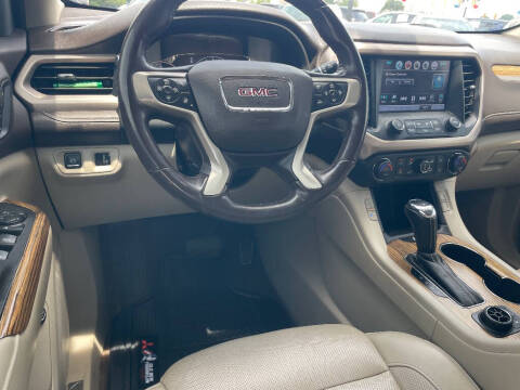 2019 GMC Acadia Denali