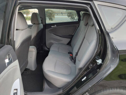 2015 Hyundai Accent Sport