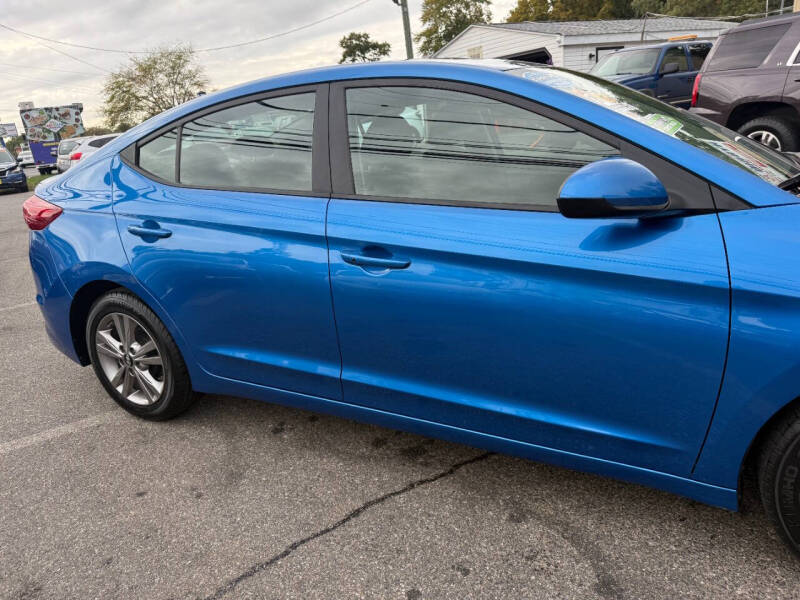 2017 Hyundai Elantra