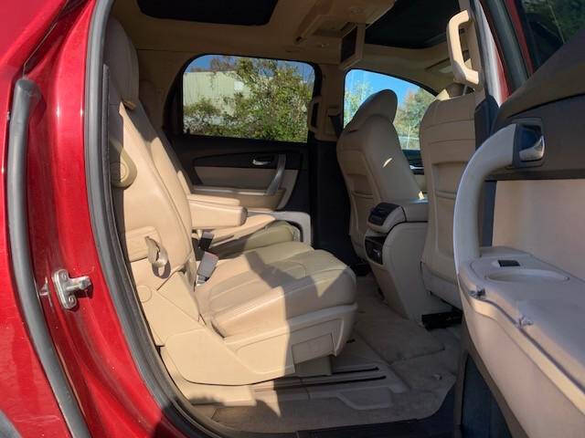 2010 GMC Acadia SLT-2