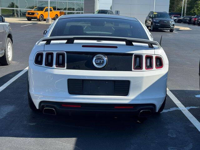2014 Ford Mustang GT Premium