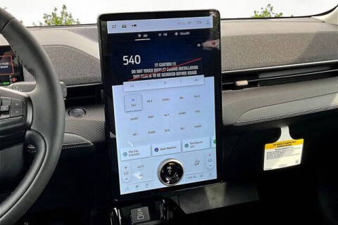 2025 Ford Mustang Mach-E Premium