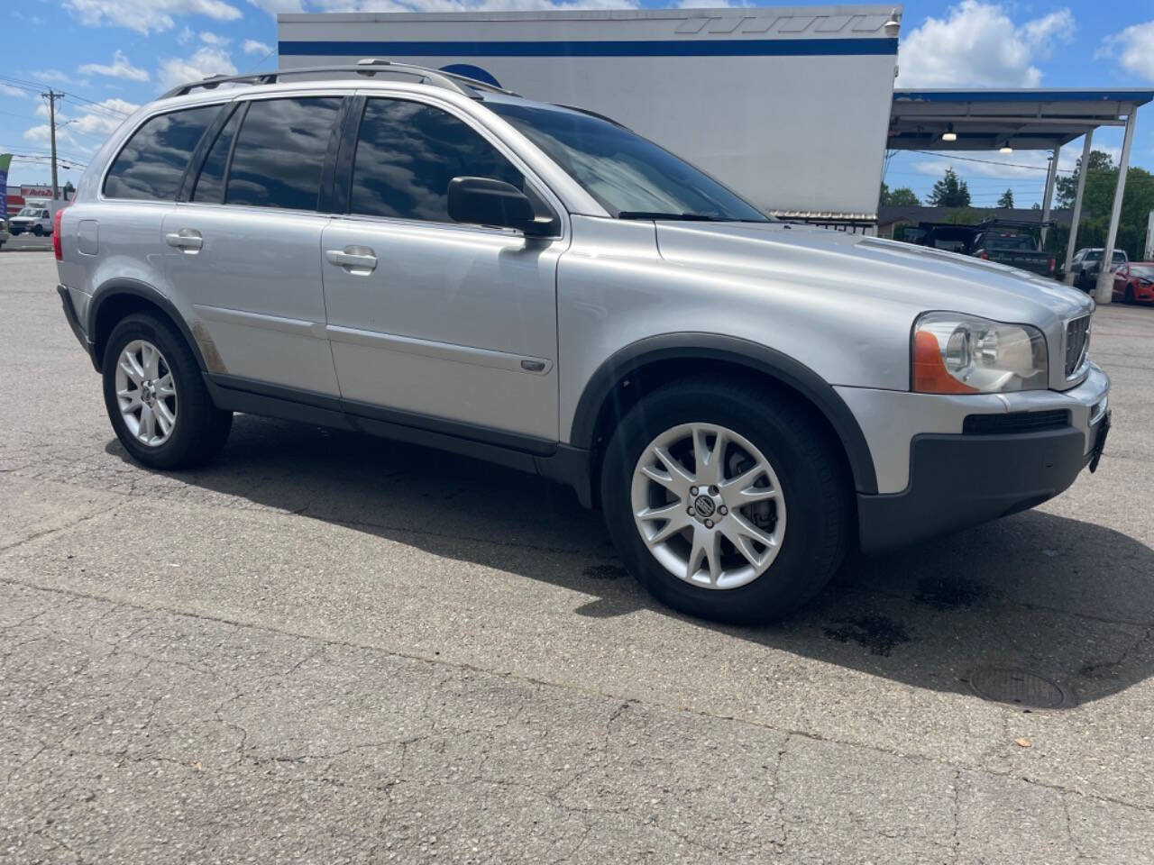 2005 Volvo XC90 for sale at Paradise Coach in Newberg, OR