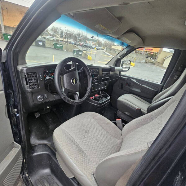 2013 Chevrolet Express 2500