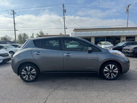 2015 Nissan LEAF S