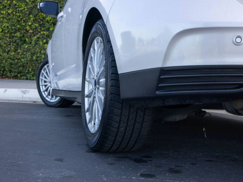 2013 Ford C-MAX Hybrid SE