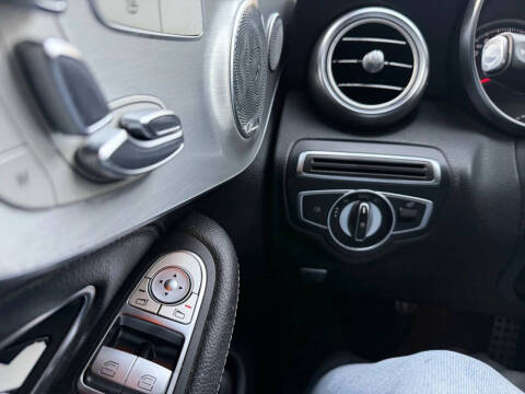 2017 Mercedes-Benz C-Class C 300 4MATIC