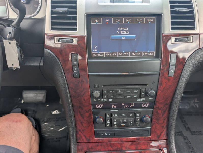 2014 Cadillac Escalade Luxury