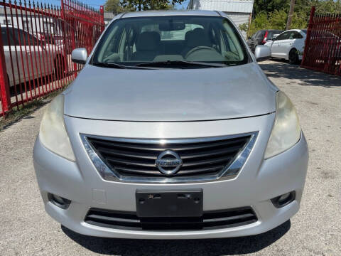 2013 Nissan Versa