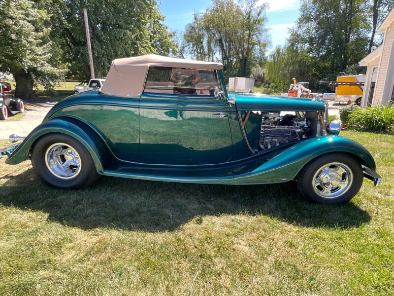 1934 Ford Cabriolet
