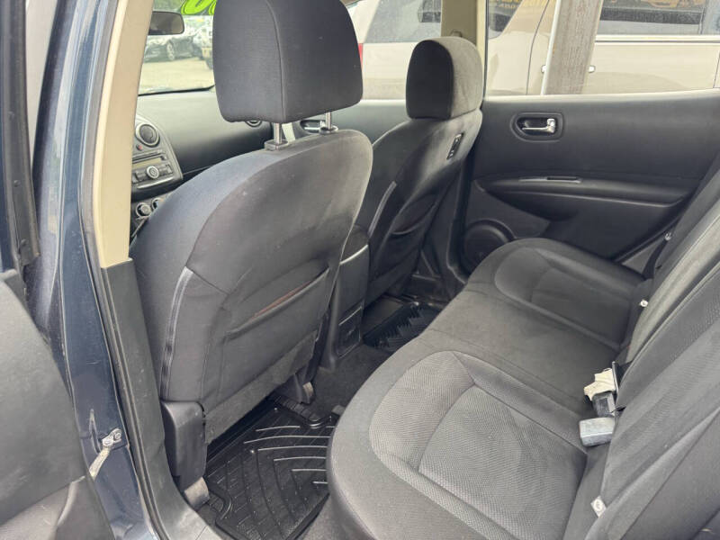 2014 Nissan Rogue Select S