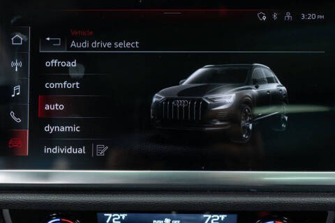 2023 Audi Q3 quattro S line Premium 45 TFSI