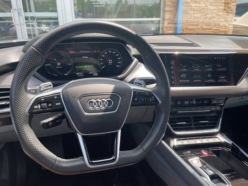 2022 Audi e-tron GT quattro Prestige