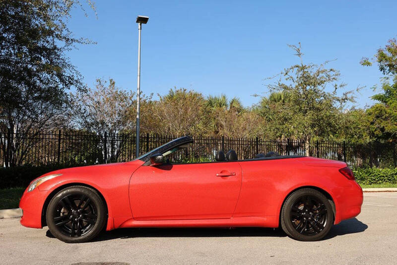 2010 Infiniti G37 Convertible