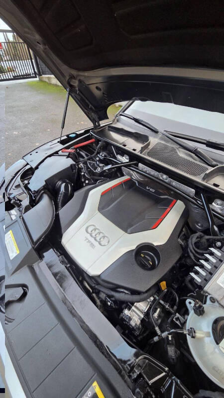 2018 Audi SQ5 3.0T quattro Premium Plus