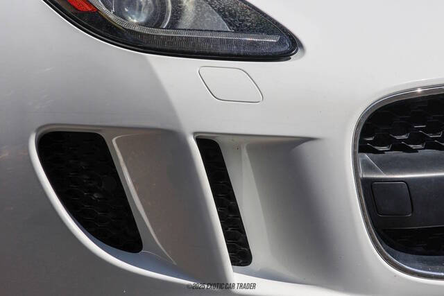 2017 Jaguar F-TYPE Premium