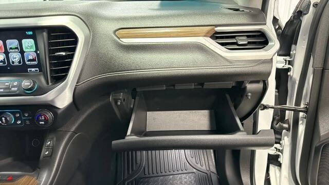 2019 GMC Acadia SLE-2