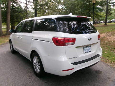 2018 Kia Sedona L