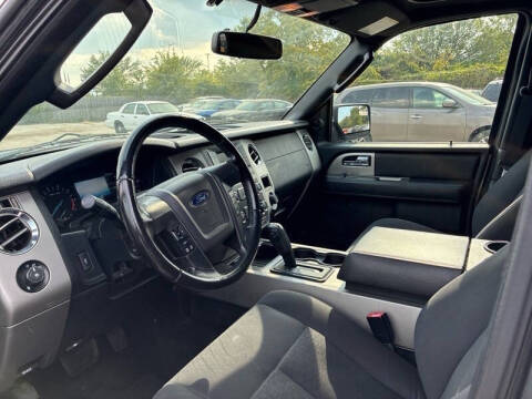 2017 Ford Expedition EL XLT