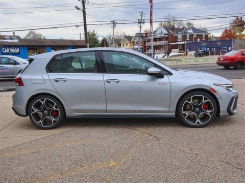 2026 Volkswagen Golf GTI Autobahn