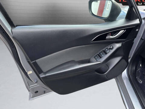 2016 Mazda MAZDA3 i Sport